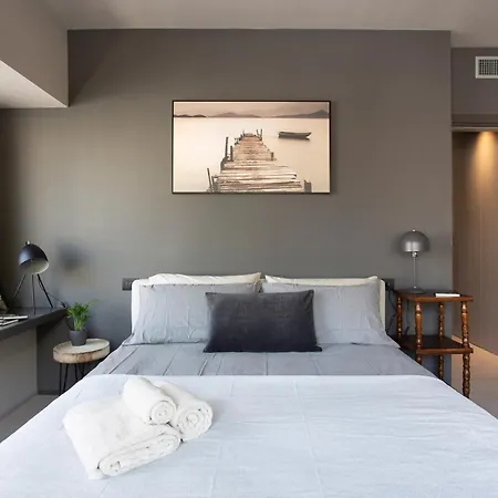 Black Brick Loft By Welc